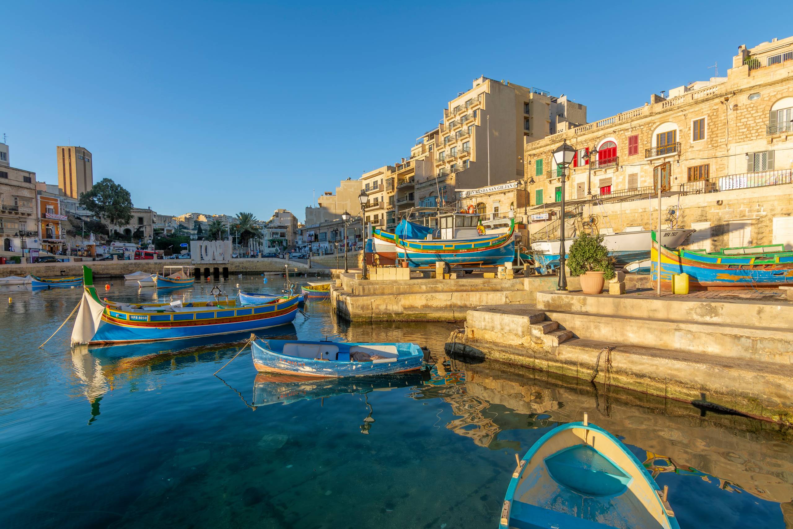 Spinola Hotel Exterior